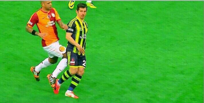 Futbolu Yuz Karasi Felipe Melo Futbol